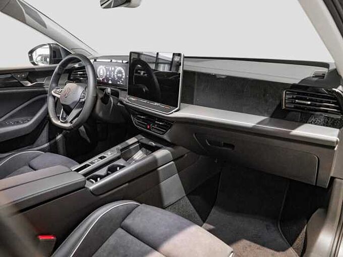 Volkswagen Passat 1,5 l eTSI OPF DSG Business VAL 