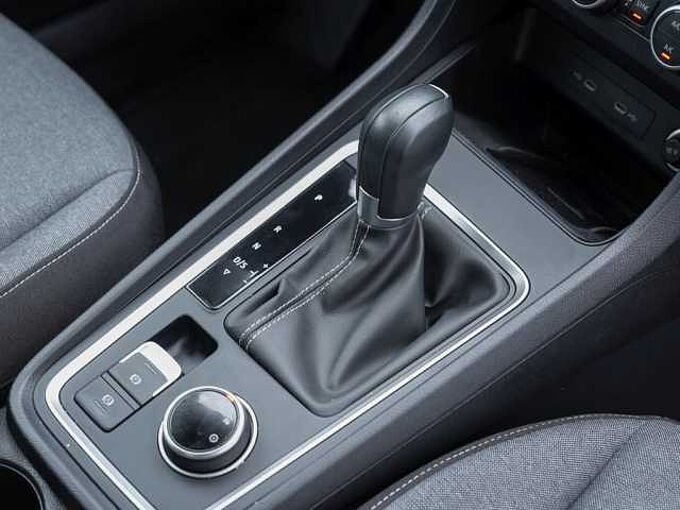 SEAT Ateca 1.5 TSI DSG Style Edition /Navi/LED/BEATS 