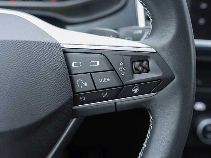 SEAT Ateca 1.5 TSI DSG Style Edition /Navi/LED/BEATS 