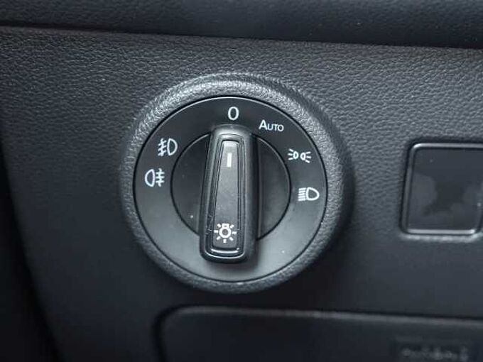 SEAT Ateca 1.5 TSI DSG Style Edition /Navi/LED/BEATS 
