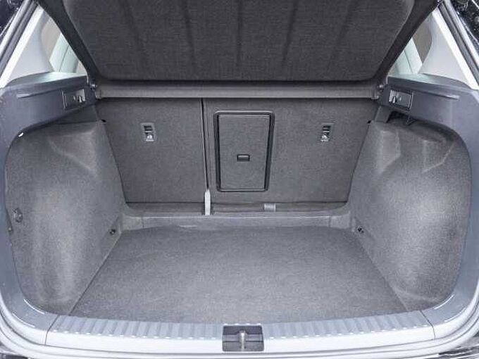 SEAT Ateca 1.5 TSI DSG Style Edition /Navi/LED/BEATS 
