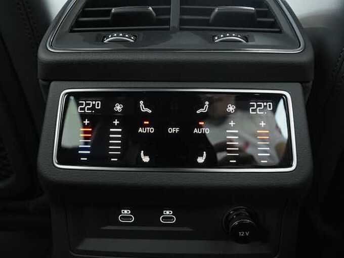 Audi RS 6 Avant performance SAGA, V/max 280 km/h, DRC, Pano RS6