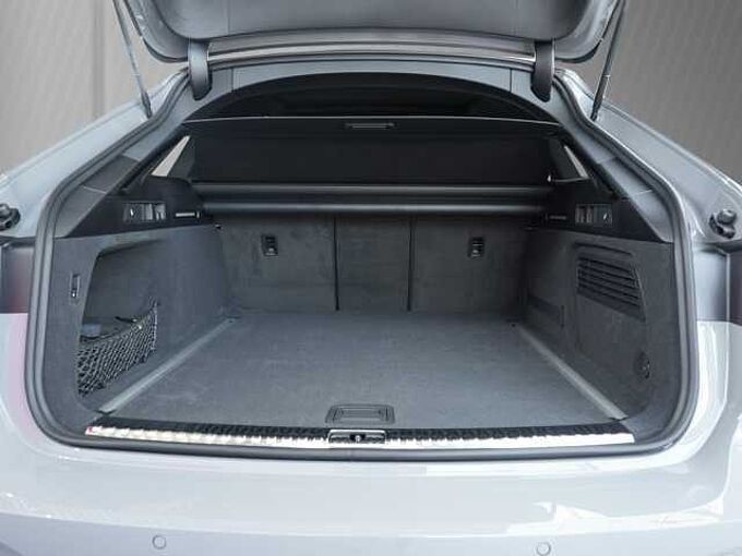 Audi RS 6 Avant performance SAGA, V/max 280 km/h, DRC, Pano RS6