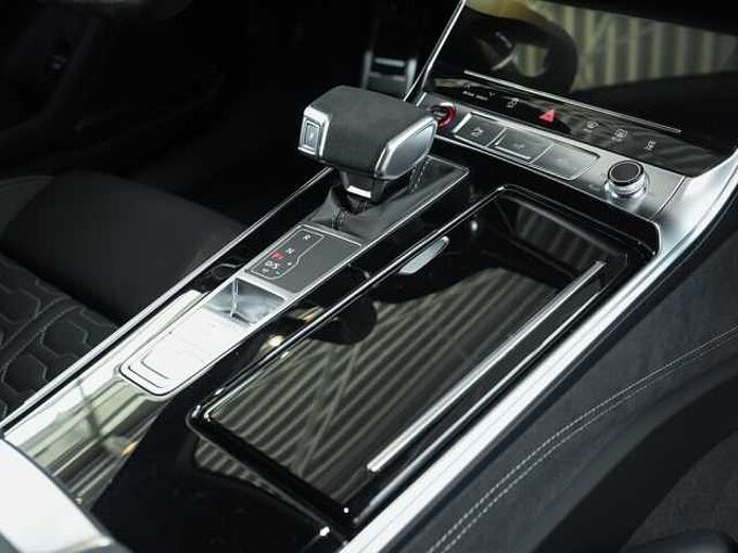 Audi RS 6 Avant performance SAGA, V/max 280 km/h, DRC, Pano RS6