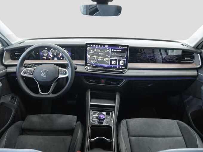 Volkswagen Tayron 1,5 l eTSI DSG Elegance AHK 7Sitze NAVI 