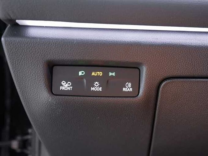 Volkswagen Passat 2,0 l TDI SCR DSG Business VAL 