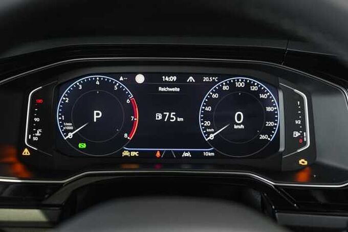 Volkswagen Polo 1,0 l TSI DSG R-Line NAVI Technik-Paket WR 