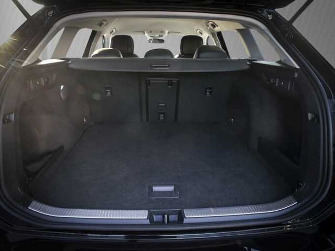 Volkswagen Passat Variant eTSI DSG Business /RFK/pACC/AHK 