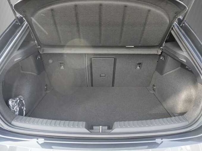 SEAT Leon 1.5 eTSI FR 