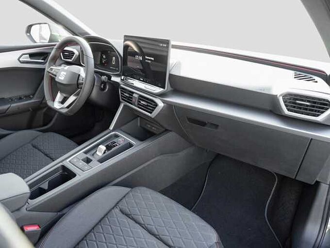 SEAT Leon 1.5 eTSI FR 