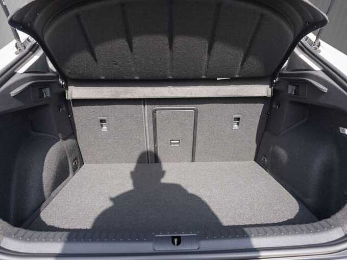 CUPRA Formentor e-Hybrid DSG /Navi/LED/Full-Link/ACC 