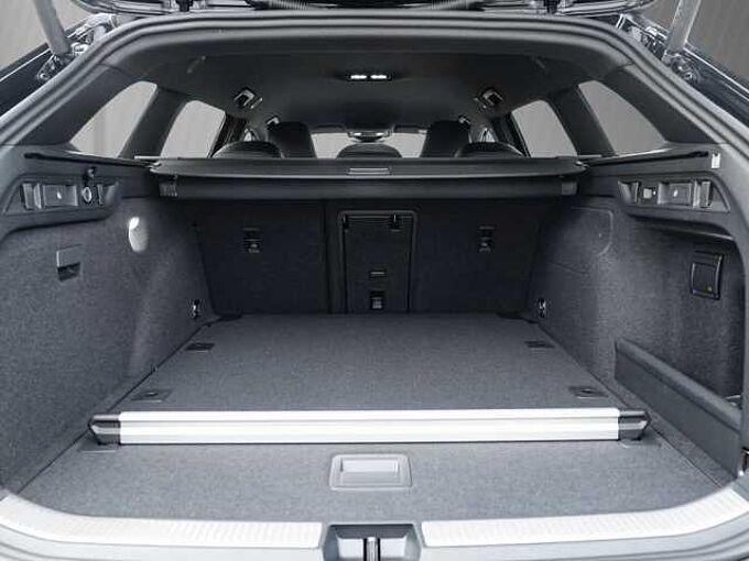 Volkswagen Passat 2,0 l TDI SCR DSG R-line VAL 