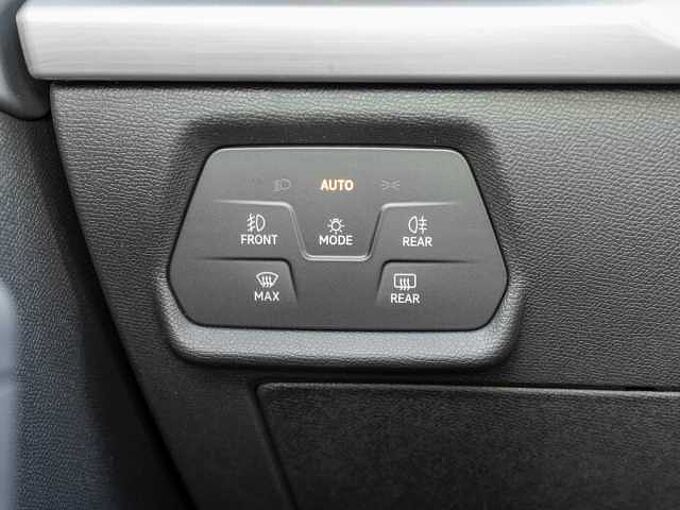 SEAT Leon 1.5 eTSI FR 