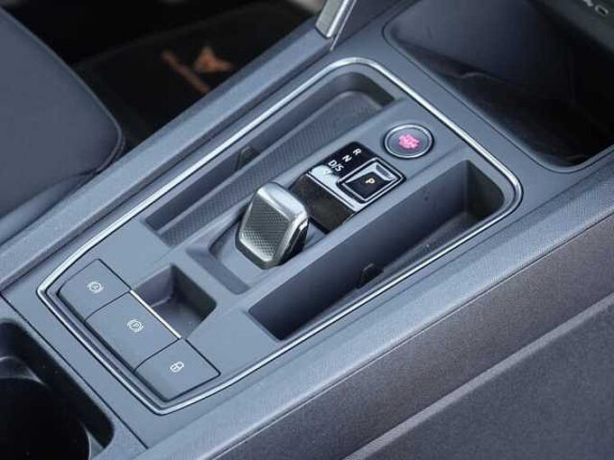CUPRA Formentor e-Hybrid DSG /Navi/LED/Full-Link/DAB 