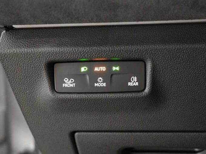 Volkswagen Tiguan 1,5 l eTSI OPF DSG R-Line VSA 