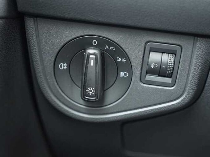 Volkswagen Taigo 1.0 TSI GOAL /Navi/LED/ACC/DAB+ 