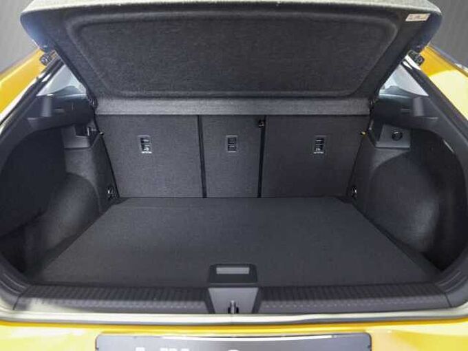 Volkswagen T-Roc 1.5 l eTSI DSG Style VSA 