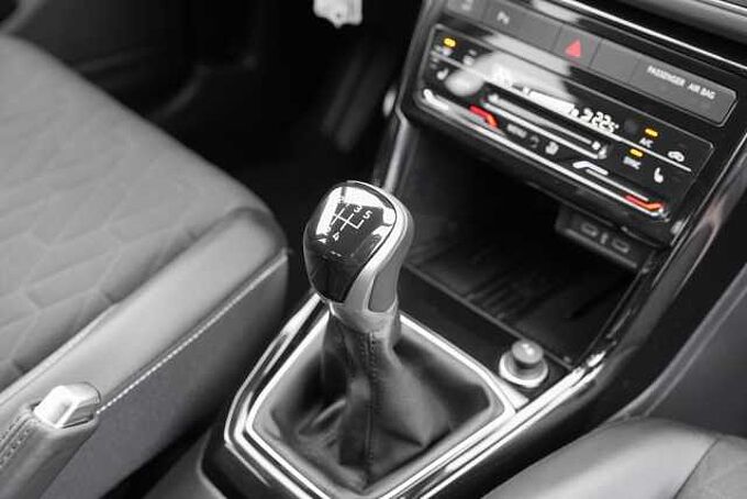 Volkswagen T-Cross 1.0 TSI GOAL / Navi/ LED/ ACC/ DAB+ 