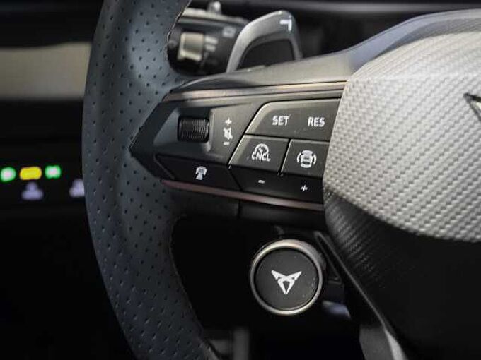CUPRA Terramar VZ e-Hybrid Sennheiser, Pano, 20' HD-Matrix 