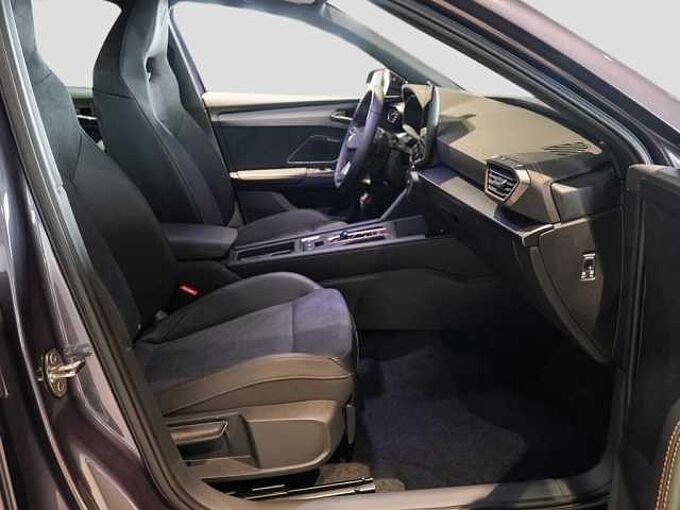 CUPRA Leon Sportstourer 2.0 TSI DSG 4Drive VZ 