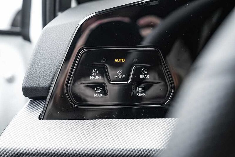 VW Golf 2,0 l TSI OPF DSG GTI VAL