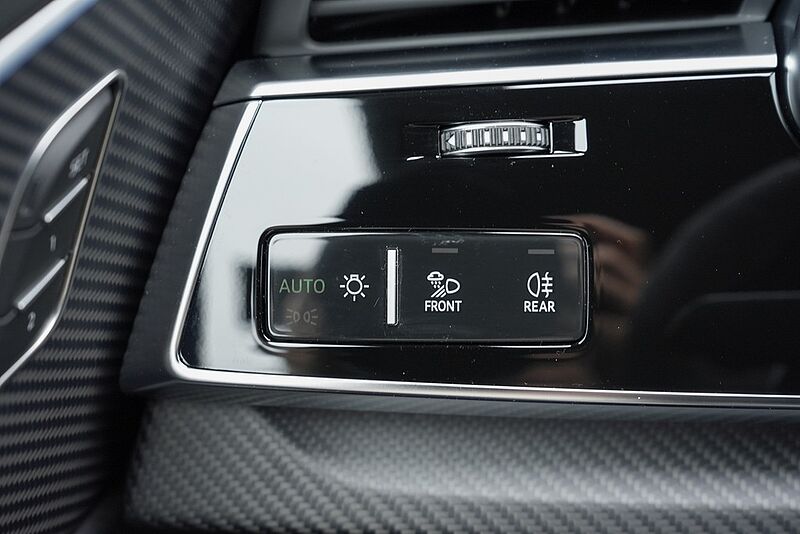 Audi RS Q8 Performance AAL