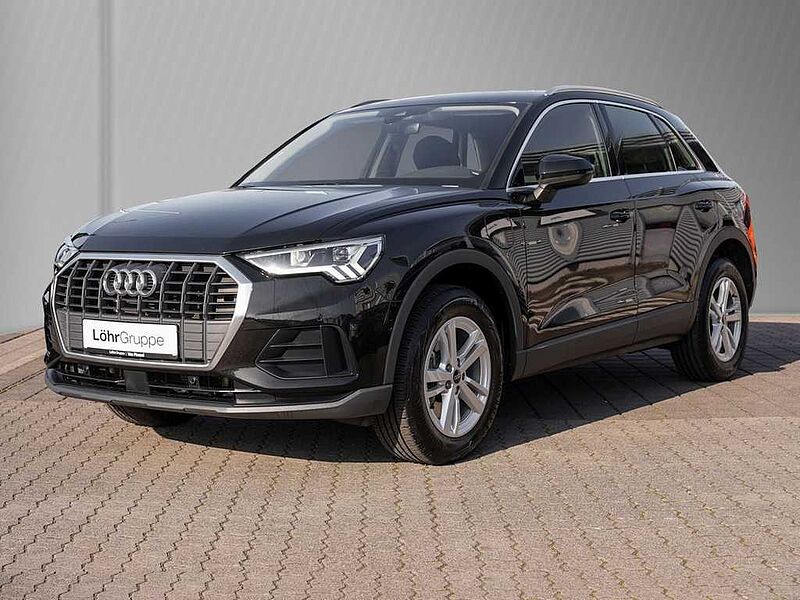 Audi Q3 45 TFSIe S tronic /Navi/LED/RFK/ACC/DAB