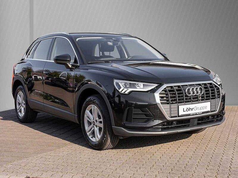Audi Q3 45 TFSIe S tronic /Navi/LED/RFK/ACC/DAB