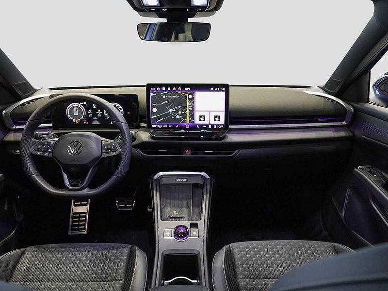 VW T-Roc 1.5 l eTSI DSG R-Line NAVI Technik-Paket