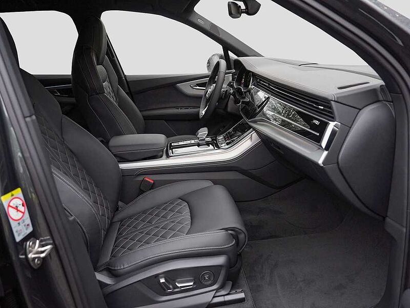 Audi Q7 60 TFSIe quattro S line