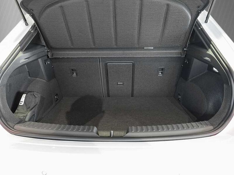 CUPRA Leon VZ 1.5 e-Hybrid DSG