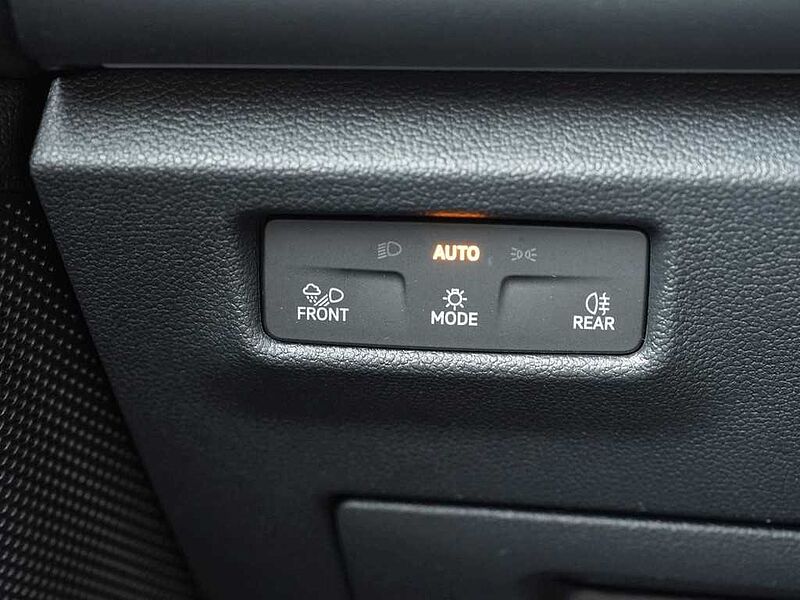 VW Tiguan 1.5 eTSI DSG GOAL /MatrixLED/AHK/ACC/Navi
