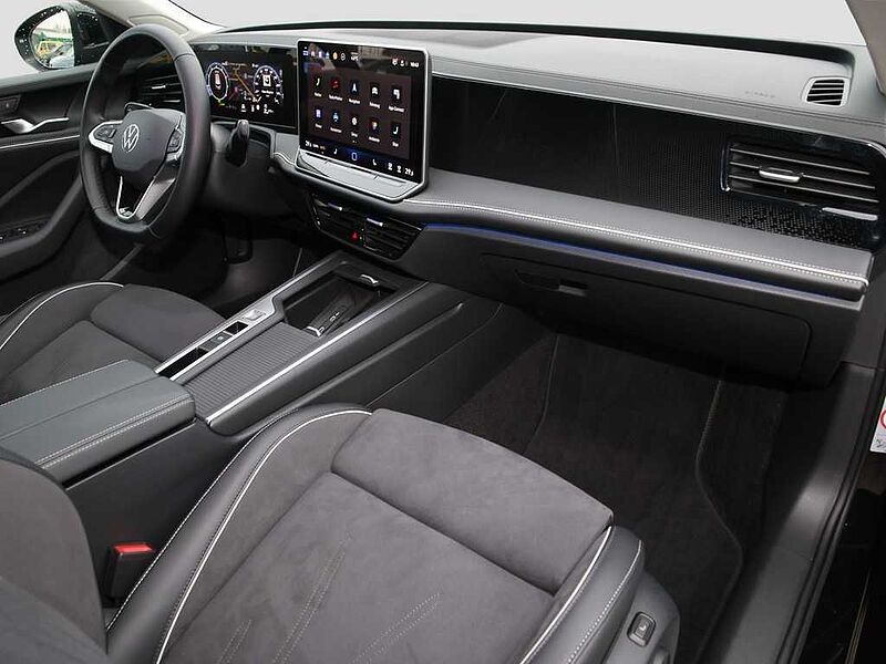 VW Passat Variant eTSI DSG Business /LED/Navi/AHK