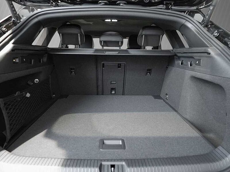 VW ID.7 Tourer 4MOTION 86 kWh Automatik GTX AHK WR