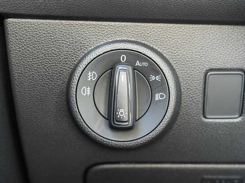 SEAT Ateca 2.0 TDI DSG Xperience /Navi+/LED/ACC/BEATS