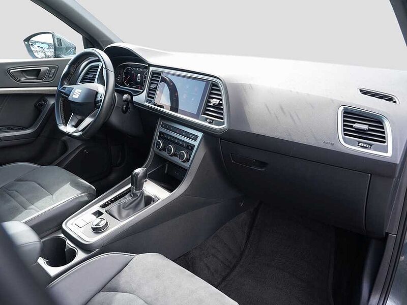 SEAT Ateca 2.0 TDI DSG Xperience /Navi+/LED/ACC/BEATS