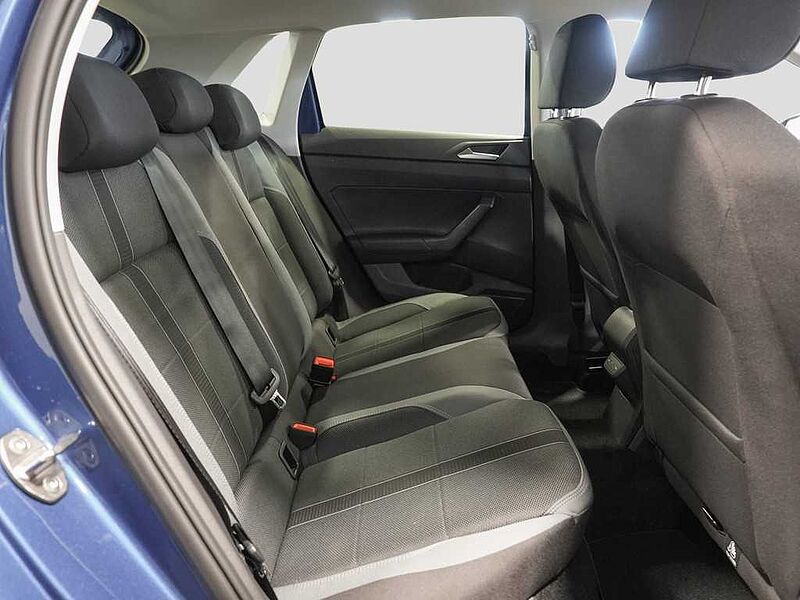 VW Polo 1,0 l TSI 5-Gang Style WR NAVI IQDrive-Paket