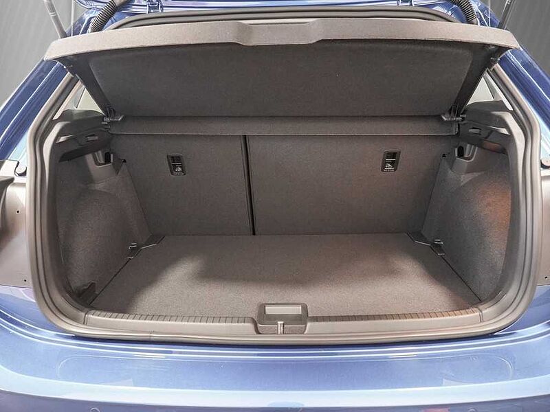 VW Polo 1,0 l TSI 5-Gang Style WR NAVI IQDrive-Paket