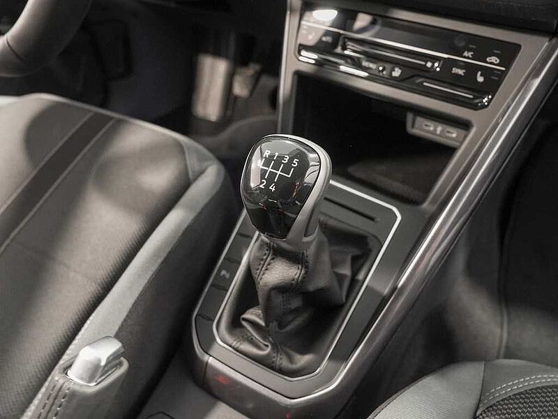 VW Polo 1,0 l TSI 5-Gang Style WR NAVI IQDrive-Paket