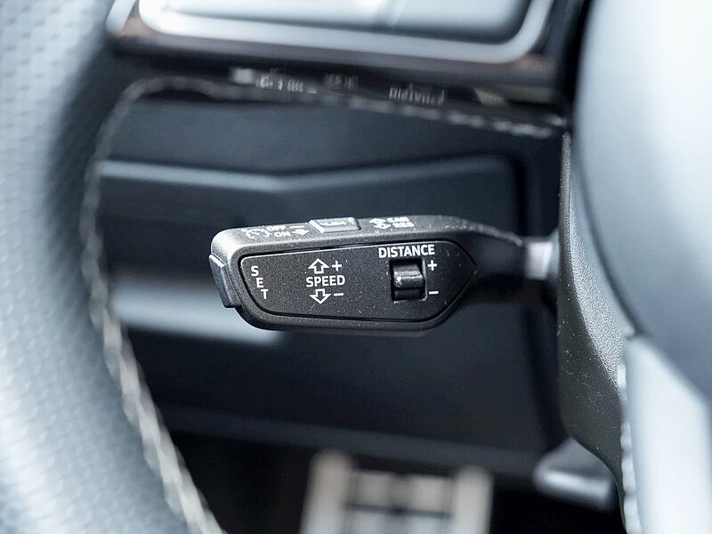 Audi S3 Sportback 2.0 TFSI quattro /Navi+/LED/ACC