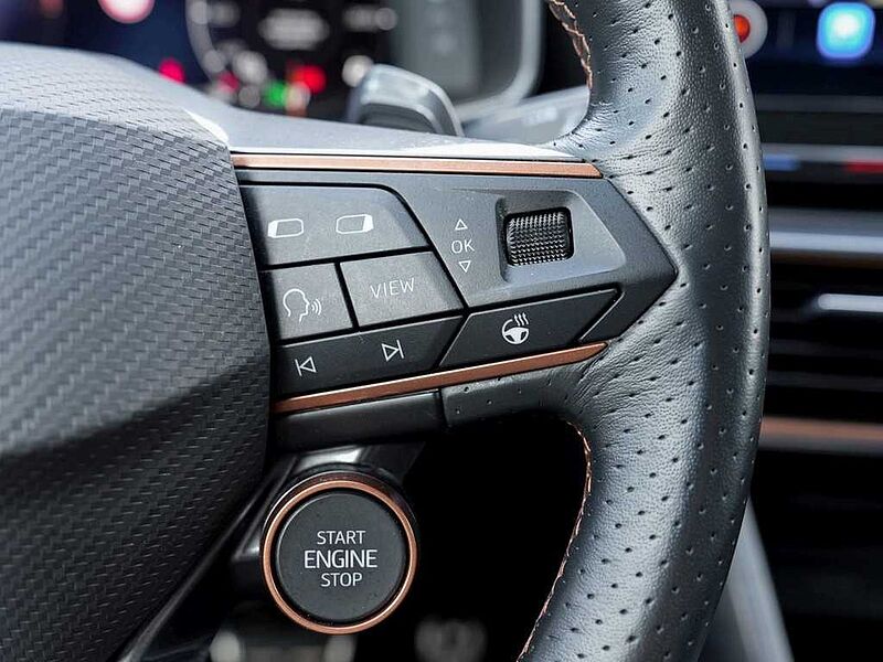 CUPRA Formentor VZ e-Hybrid DSG /Navi/AHK/RFK/LED/ACC