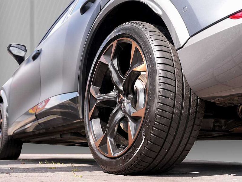 CUPRA Formentor VZ e-Hybrid DSG /Navi/AHK/RFK/LED/ACC