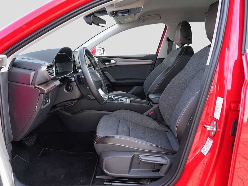 SEAT Leon SP 1.5 eTSI DSG Xcellence /LED/Navi/AHK