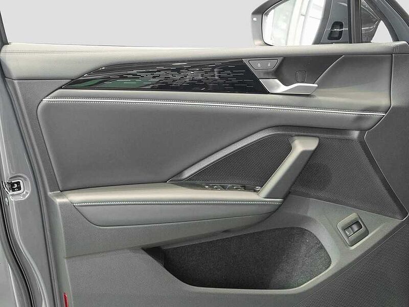 VW Tiguan 1,5 l eTSI OPF DSG Elegance VSA