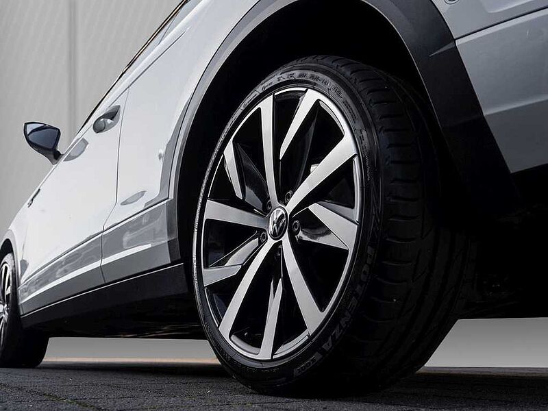 VW T-Roc Cabriolet 1.5 TSI DSG R-Line /Navi/LED/RFK