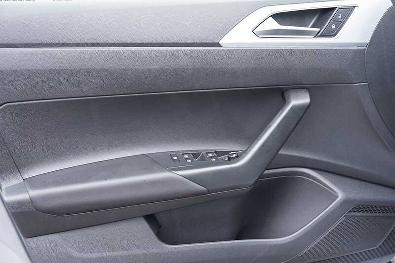 VW Taigo 1.5 TSI DSG GOAL + /Navi/LED/ACC/AHK/RFK