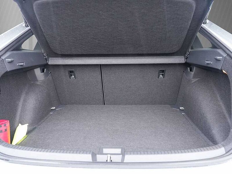 VW Taigo 1.5 TSI DSG GOAL + /Navi/LED/ACC/AHK/RFK