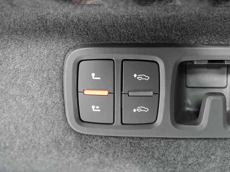 Audi Q8 60 TFSI e quattro Pano Matrix-LED AHK