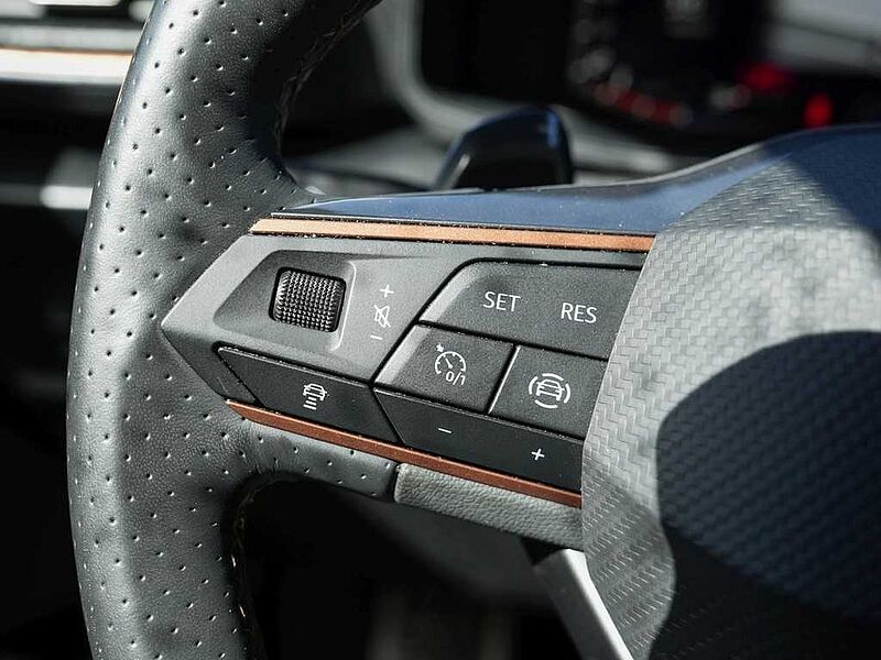 CUPRA Leon Sportstourer 2.0 TSI DSG Navi/BEATS/RFK/ACC