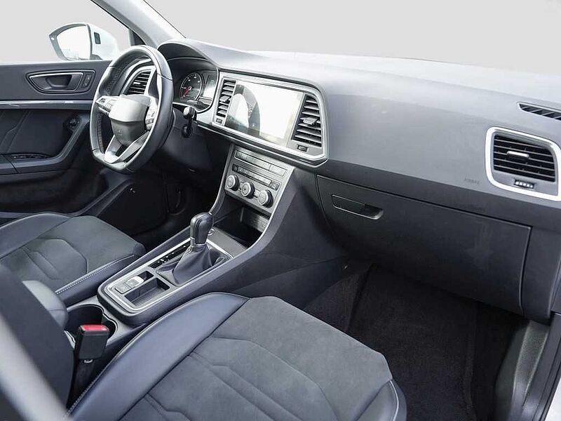 SEAT Ateca 2.0 TDI DSG Style /LED/Navi/BEATS/pACC/RFK
